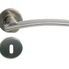 Outlet Bequille avec rosace et entree inox Ferrures De Porte