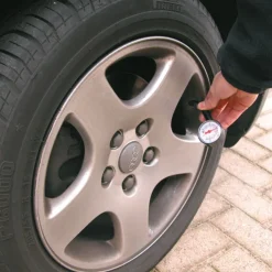 Controleur de pression des pneus Entretien Voiture